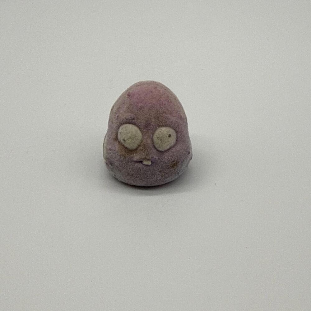 Grossery Gang Smashed Potato #1-106 (purple) Moldy Veg